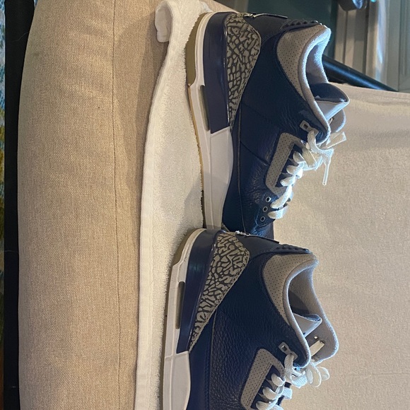 Jordan Blue and Gray Athletic Shoes main image 6